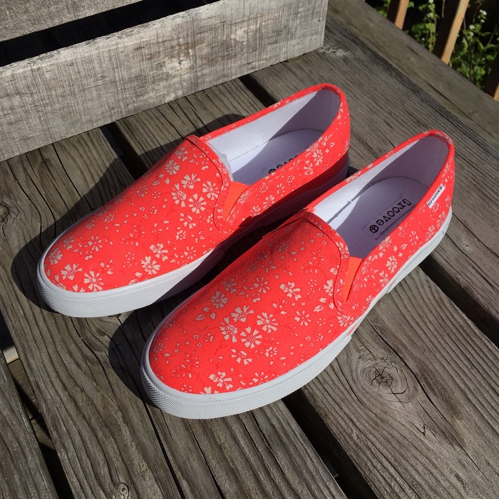 Coral Loafers. Fits like 8-1/2.